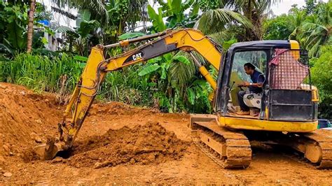 mini digger operation|mini excavator training for beginner.